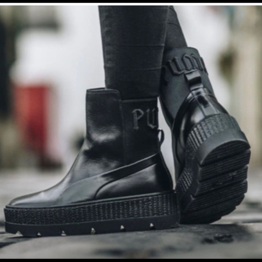 NEW FENTY CHELSEA BOOT (BLACK)